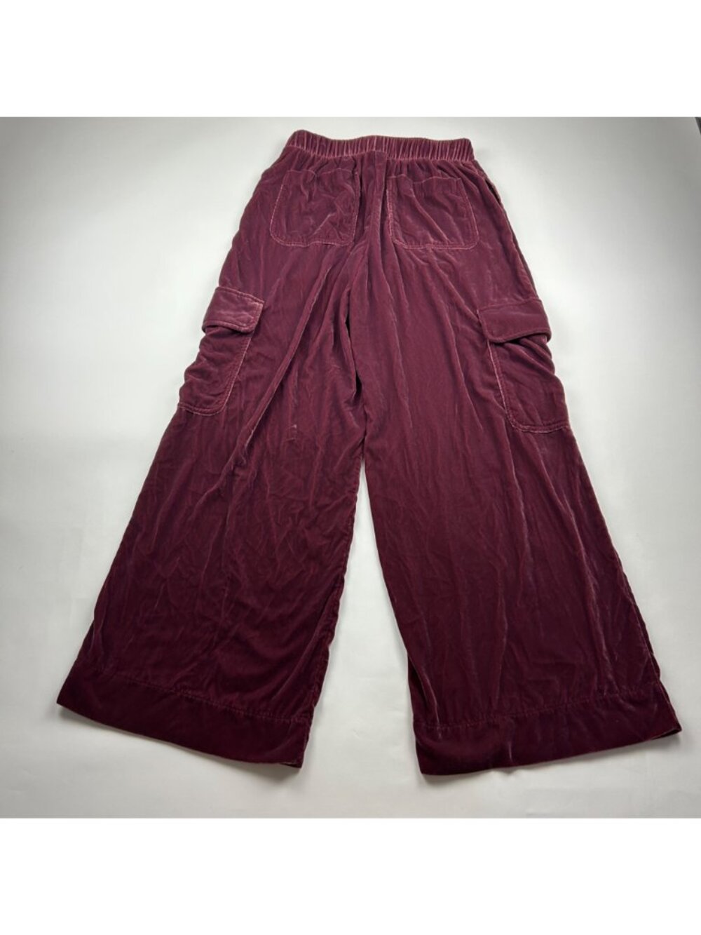 Universal Thread Rosy Plum Stretch Velour Wide Leg Cargo Pant S - Picture 6 of 7